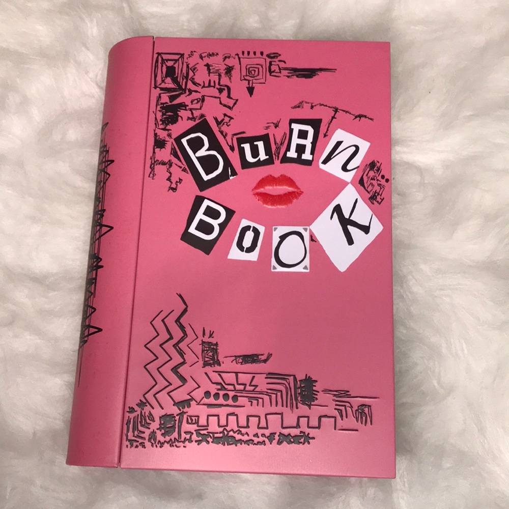 Burn Book Popcorn Tin - Mean Girls - AMC